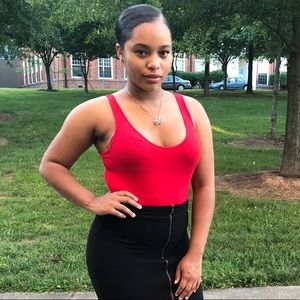 Meet your Posher, Kendra